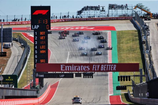 The start of the race.
03.11.2019. Formula 1 World Championship, Rd 19, United States Grand Prix, Austin, Texas, USA, Race Day.
 - www.xpbimages.com, EMail: requests@xpbimages.com © Copyright: Bearne / XPB Images