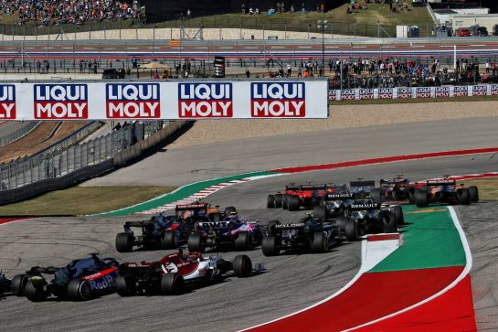The start of the race.
03.11.2019. Formula 1 World Championship, Rd 19, United States Grand Prix, Austin, Texas, USA, Race Day.
- www.xpbimages.com, EMail: requests@xpbimages.com © Copyright: Batchelor / XPB Images