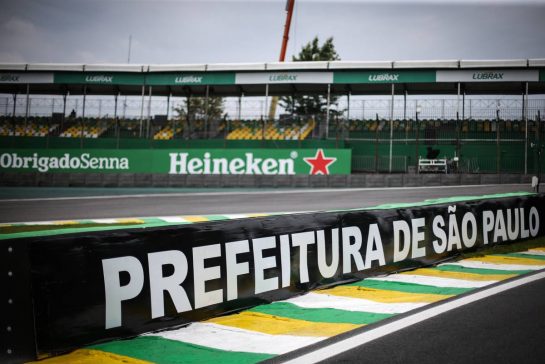 Track Atmosphere 
14.11.2019. Formula 1 World Championship, Rd 20, Brazilian Grand Prix, Sao Paulo, Brazil, Preparation Day.
- www.xpbimages.com, EMail: requests@xpbimages.com © Copyright: Charniaux / XPB Images
