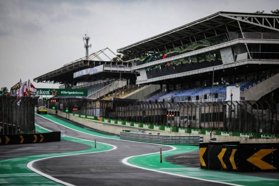 Track Atmosphere 
14.11.2019. Formula 1 World Championship, Rd 20, Brazilian Grand Prix, Sao Paulo, Brazil, Preparation Day.
- www.xpbimages.com, EMail: requests@xpbimages.com © Copyright: Charniaux / XPB Images