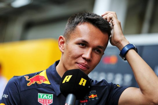 Alexander Albon (THA) Red Bull Racing.
14.11.2019. Formula 1 World Championship, Rd 20, Brazilian Grand Prix, Sao Paulo, Brazil, Preparation Day.
- www.xpbimages.com, EMail: requests@xpbimages.com © Copyright: Moy / XPB Images