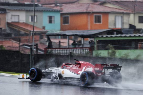 Kimi Raikkonen (FIN) Alfa Romeo Racing C38.
15.11.2019. Formula 1 World Championship, Rd 20, Brazilian Grand Prix, Sao Paulo, Brazil, Practice Day.
- www.xpbimages.com, EMail: requests@xpbimages.com © Copyright: Bearne / XPB Images