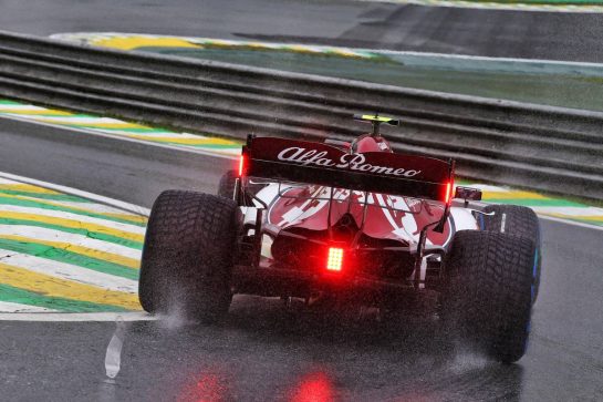 Antonio Giovinazzi (ITA) Alfa Romeo Racing C38.
15.11.2019. Formula 1 World Championship, Rd 20, Brazilian Grand Prix, Sao Paulo, Brazil, Practice Day.
- www.xpbimages.com, EMail: requests@xpbimages.com © Copyright: Moy / XPB Images