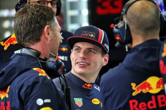 Max Verstappen (NLD) Red Bull Racing with Christian Horner (GBR) Red Bull Racing Team Principal.
15.11.2019. Formula 1 World Championship, Rd 20, Brazilian Grand Prix, Sao Paulo, Brazil, Practice Day.
- www.xpbimages.com, EMail: requests@xpbimages.com © Copyright: Batchelor / XPB Images