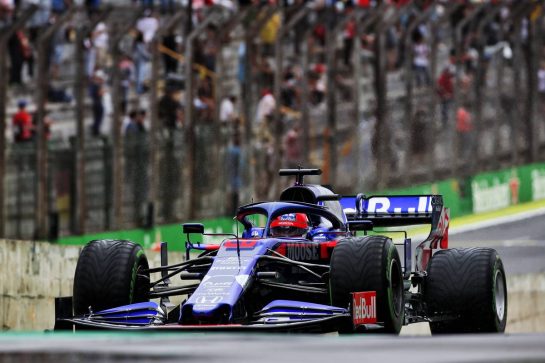 Daniil Kvyat (RUS) Scuderia Toro Rosso STR14.
15.11.2019. Formula 1 World Championship, Rd 20, Brazilian Grand Prix, Sao Paulo, Brazil, Practice Day.
- www.xpbimages.com, EMail: requests@xpbimages.com © Copyright: Batchelor / XPB Images