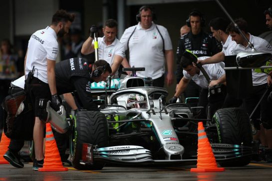 Lewis Hamilton (GBR), Mercedes AMG F1  
15.11.2019. Formula 1 World Championship, Rd 20, Brazilian Grand Prix, Sao Paulo, Brazil, Practice Day.
- www.xpbimages.com, EMail: requests@xpbimages.com © Copyright: Charniaux / XPB Images