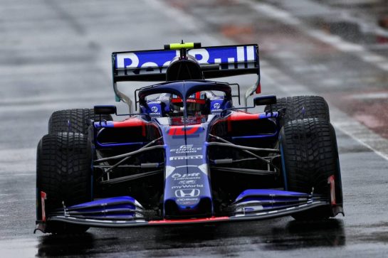 Pierre Gasly (FRA) Scuderia Toro Rosso STR14.
15.11.2019. Formula 1 World Championship, Rd 20, Brazilian Grand Prix, Sao Paulo, Brazil, Practice Day.
- www.xpbimages.com, EMail: requests@xpbimages.com © Copyright: Moy / XPB Images