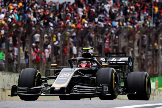 Kevin Magnussen (DEN) Haas VF-19.
15.11.2019. Formula 1 World Championship, Rd 20, Brazilian Grand Prix, Sao Paulo, Brazil, Practice Day.
- www.xpbimages.com, EMail: requests@xpbimages.com © Copyright: Photo4 / XPB Images