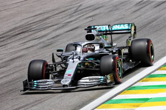 Lewis Hamilton (GBR) Mercedes AMG F1 W10.
16.11.2019. Formula 1 World Championship, Rd 20, Brazilian Grand Prix, Sao Paulo, Brazil, Qualifying Day.
- www.xpbimages.com, EMail: requests@xpbimages.com © Copyright: Charniaux / XPB Images