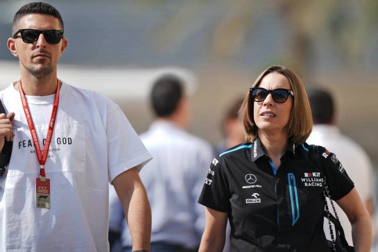 Claire Williams (GBR) Williams Racing Deputy Team Principal with her husband Marc Harris (GBR).
29.11.2019. Formula 1 World Championship, Rd 21, Abu Dhabi Grand Prix, Yas Marina Circuit, Abu Dhabi, Practice Day.
 - www.xpbimages.com, EMail: requests@xpbimages.com © Copyright: Dungan / XPB Images