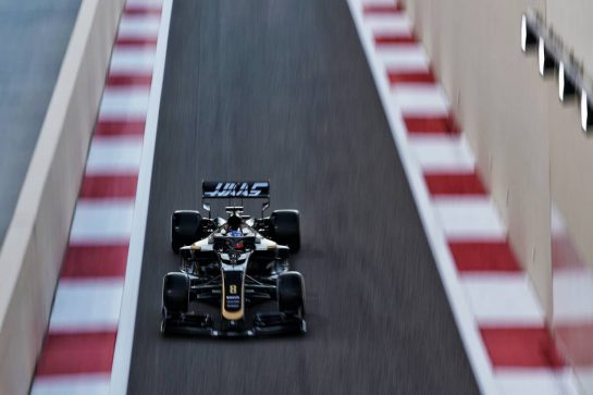 Romain Grosjean (FRA) Haas F1 Team VF-19.
29.11.2019. Formula 1 World Championship, Rd 21, Abu Dhabi Grand Prix, Yas Marina Circuit, Abu Dhabi, Practice Day.
 - www.xpbimages.com, EMail: requests@xpbimages.com © Copyright: Dungan / XPB Images