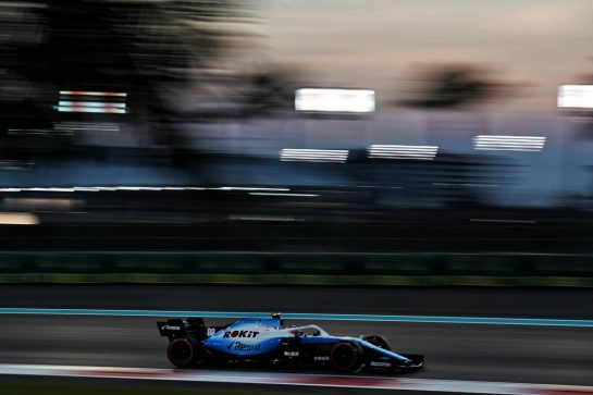 Robert Kubica (POL) Williams Racing FW42.                               
29.11.2019. Formula 1 World Championship, Rd 21, Abu Dhabi Grand Prix, Yas Marina Circuit, Abu Dhabi, Practice Day.
 - www.xpbimages.com, EMail: requests@xpbimages.com © Copyright: Dungan / XPB Images