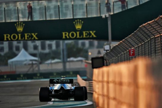 Robert Kubica (POL) Williams Racing FW42.
30.11.2019. Formula 1 World Championship, Rd 21, Abu Dhabi Grand Prix, Yas Marina Circuit, Abu Dhabi, Qualifying Day.
 - www.xpbimages.com, EMail: requests@xpbimages.com © Copyright: Dungan / XPB Images