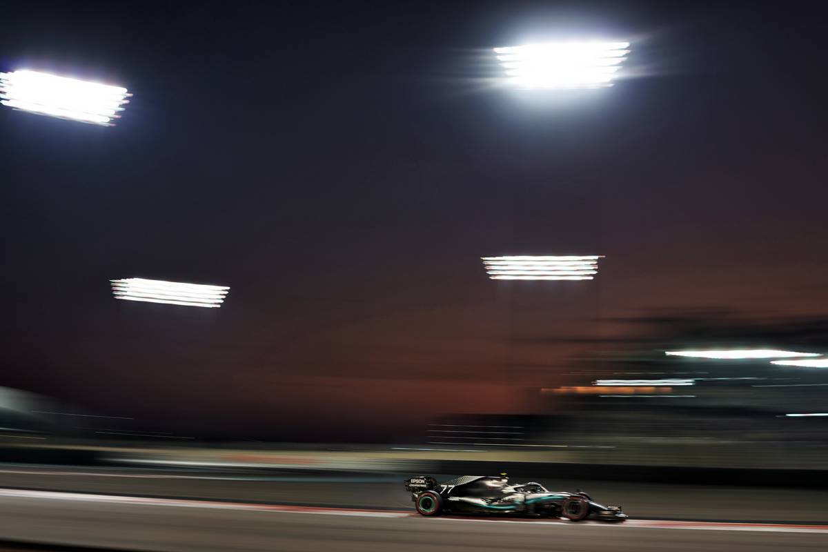 Valtteri Bottas (FIN) Mercedes AMG F1 W10.