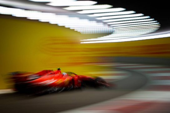 Charles Leclerc (MON) Ferrari SF90.
30.11.2019. Formula 1 World Championship, Rd 21, Abu Dhabi Grand Prix, Yas Marina Circuit, Abu Dhabi, Qualifying Day.
 - www.xpbimages.com, EMail: requests@xpbimages.com © Copyright: Bearne / XPB Images