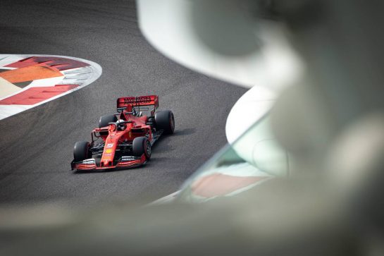Sebastian Vettel (GER) Ferrari SF90.
03.12.2019. Formula 1 Testing, Yas Marina Circuit, Abu Dhabi, Tuesday.
- www.xpbimages.com, EMail: requests@xpbimages.com © Copyright: Bearne / XPB Images