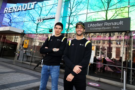 (L to R): Esteban Ocon (FRA) Renault F1 Team with Daniel Ricciardo (AUS) Renault F1 Team.
Renault F1 Team Season Opener, Wednesday 12th February 2020. LAtelier Renault, Paris, France.