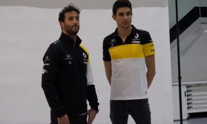 Video: Ricciardo and Ocon model Renault's new team kit