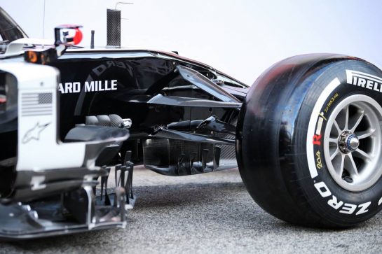 Haas VF-20 front suspension detail.
19.02.2020. Formula One Testing, Day One, Barcelona, Spain. Wednesday.
- www.xpbimages.com, EMail: requests@xpbimages.com © Copyright: Batchelor / XPB Images