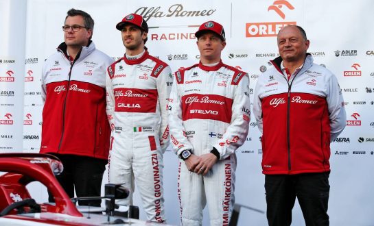 (L to R): Jan Monchaux, Alfa Romeo Racing Technical Director; Antonio Giovinazzi (ITA) Alfa Romeo Racing; Kimi Raikkonen (FIN) Alfa Romeo Racing; Frederic Vasseur (FRA) Alfa Romeo Racing Team Principal, with the Alfa Romeo Racing C39.
19.02.2020. Formula One Testing, Day One, Barcelona, Spain. Wednesday.
- www.xpbimages.com, EMail: requests@xpbimages.com © Copyright: Batchelor / XPB Images