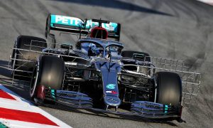 Bottas and Mercedes on top mid-day in Barcelona