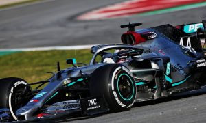 Hamilton keeps Mercedes on top on Day 1 in Barcelona