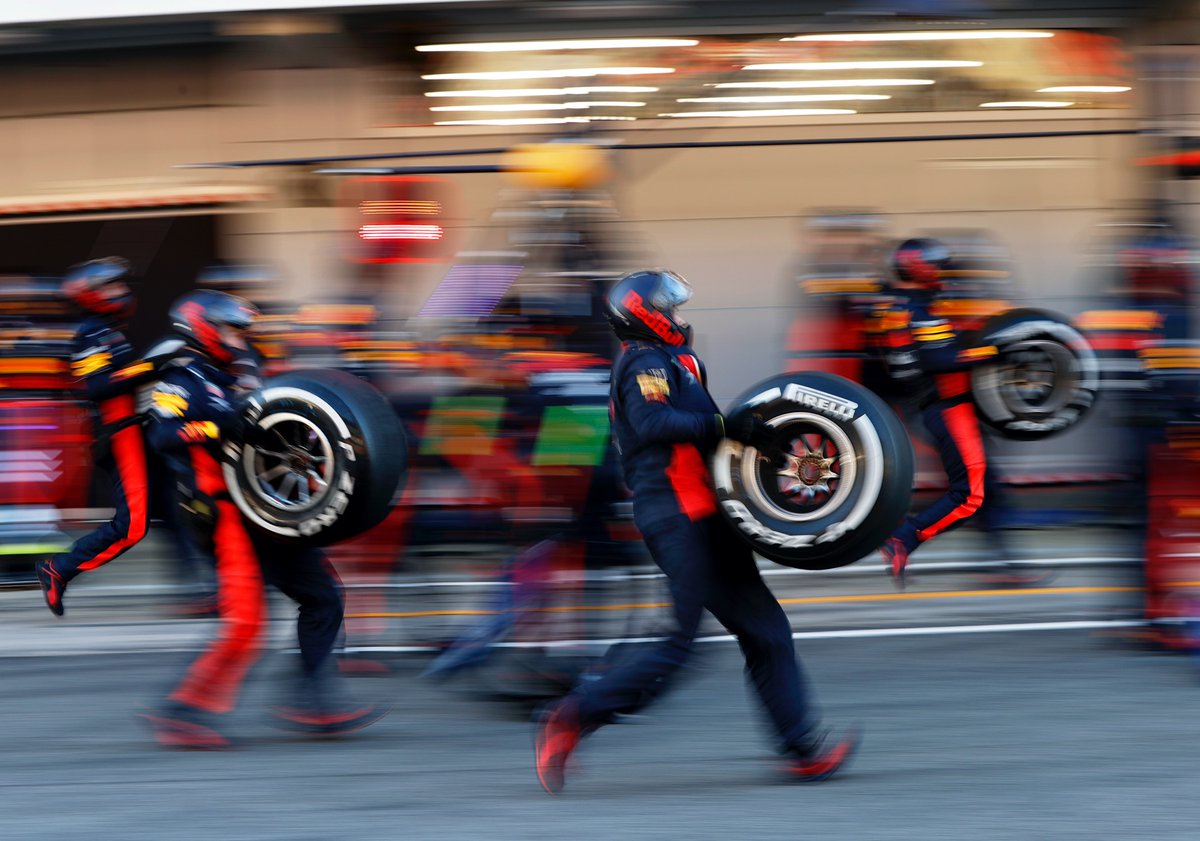 reveals teams' tyre for Australian GP