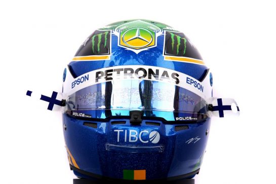 The Australian GP helmet of Valtteri Bottas (FIN) Mercedes AMG F1.
12.03.2020. Formula 1 World Championship, Rd 1, Australian Grand Prix, Albert Park, Melbourne, Australia, Preparation Day.
- www.xpbimages.com, EMail: requests@xpbimages.com © Copyright: Batchelor / XPB Images