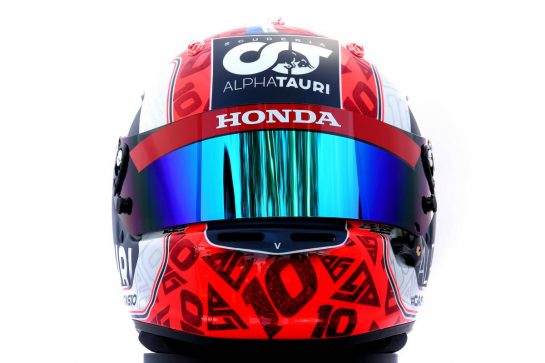 The helmet of Pierre Gasly (FRA) AlphaTauri.
12.03.2020. Formula 1 World Championship, Rd 1, Australian Grand Prix, Albert Park, Melbourne, Australia, Preparation Day.
- www.xpbimages.com, EMail: requests@xpbimages.com © Copyright: Batchelor / XPB Images