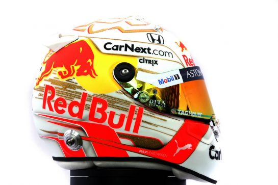 The helmet of Max Verstappen (NLD) Red Bull Racing.
12.03.2020. Formula 1 World Championship, Rd 1, Australian Grand Prix, Albert Park, Melbourne, Australia, Preparation Day.
- www.xpbimages.com, EMail: requests@xpbimages.com © Copyright: Batchelor / XPB Images