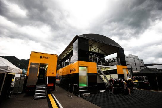 Paddock atmosphere - Renault F1 Team trucks.
01.07.2020. Formula 1 World Championship, Rd 1, Austrian Grand Prix, Spielberg, Austria, Preparation Day.
- www.xpbimages.com, EMail: requests@xpbimages.com © Copyright: Moy / XPB Images