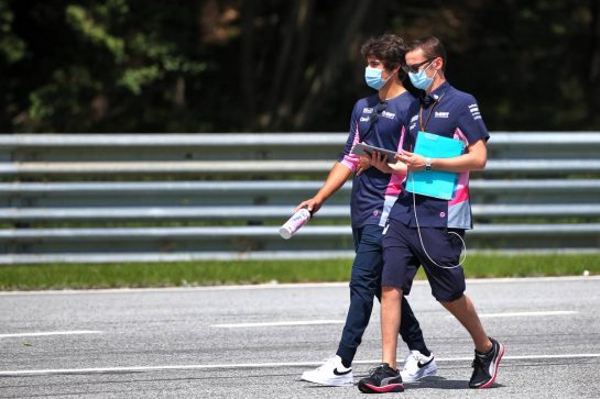 Lance Stroll (CDN) Racing Point F1 Team walks the circuit with the team.
02.07.2020. Formula 1 World Championship, Rd 1, Austrian Grand Prix, Spielberg, Austria, Preparation Day.
- www.xpbimages.com, EMail: requests@xpbimages.com © Copyright: Batchelor / XPB Images