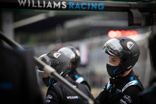Williams Racing practices a pit stop.
02.07.2020. Formula 1 World Championship, Rd 1, Austrian Grand Prix, Spielberg, Austria, Preparation Day.
- www.xpbimages.com, EMail: requests@xpbimages.com © Copyright: Bearne / XPB Images