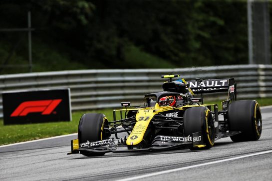 Esteban Ocon (FRA) Renault F1 Team RS20.
03.07.2020. Formula 1 World Championship, Rd 1, Austrian Grand Prix, Spielberg, Austria, Practice Day.
- www.xpbimages.com, EMail: requests@xpbimages.com © Copyright: Charniaux / XPB Images