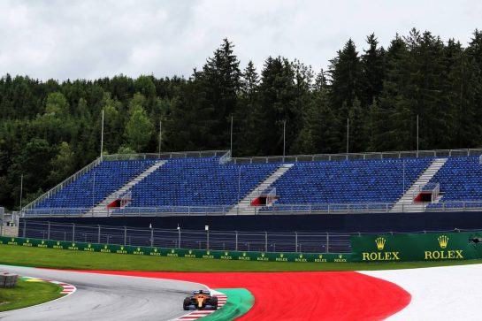 Carlos Sainz Jr (ESP) McLaren MCL35.
03.07.2020. Formula 1 World Championship, Rd 1, Austrian Grand Prix, Spielberg, Austria, Practice Day.
- www.xpbimages.com, EMail: requests@xpbimages.com © Copyright: Charniaux / XPB Images