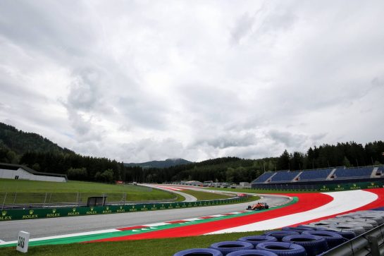 Carlos Sainz Jr (ESP) McLaren MCL35.
03.07.2020. Formula 1 World Championship, Rd 1, Austrian Grand Prix, Spielberg, Austria, Practice Day.
- www.xpbimages.com, EMail: requests@xpbimages.com © Copyright: Charniaux / XPB Images