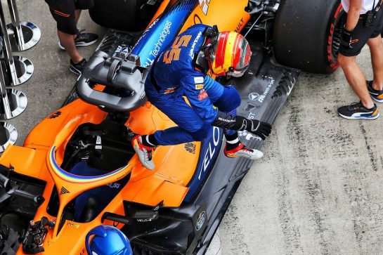 Carlos Sainz Jr (ESP) McLaren MCL35.
03.07.2020. Formula 1 World Championship, Rd 1, Austrian Grand Prix, Spielberg, Austria, Practice Day.
- www.xpbimages.com, EMail: requests@xpbimages.com © Copyright: Moy / XPB Images