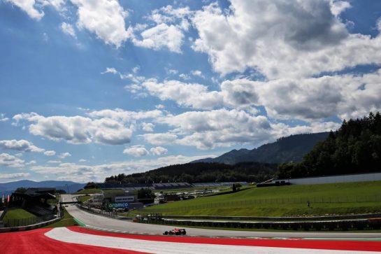 Max Verstappen (NLD) Red Bull Racing RB16.
04.07.2020. Formula 1 World Championship, Rd 1, Austrian Grand Prix, Spielberg, Austria, Qualifying Day.
- www.xpbimages.com, EMail: requests@xpbimages.com © Copyright: Charniaux / XPB Images