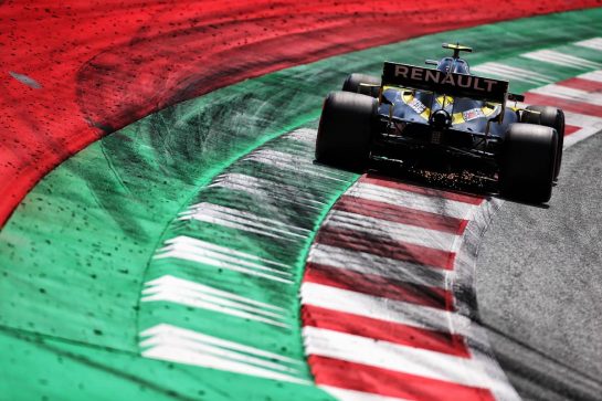 Esteban Ocon (FRA) Renault F1 Team RS20.
04.07.2020. Formula 1 World Championship, Rd 1, Austrian Grand Prix, Spielberg, Austria, Qualifying Day.
- www.xpbimages.com, EMail: requests@xpbimages.com © Copyright: Charniaux / XPB Images