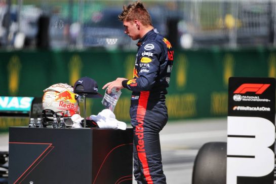 Max Verstappen (NLD) Red Bull Racing in qualifying parc ferme.
04.07.2020. Formula 1 World Championship, Rd 1, Austrian Grand Prix, Spielberg, Austria, Qualifying Day.
- www.xpbimages.com, EMail: requests@xpbimages.com © Copyright: Charniaux / XPB Images