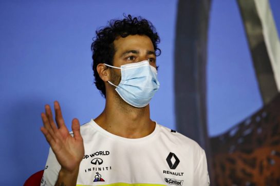 Daniel Ricciardo (AUS) Renault F1 Team in the FIA Press Conference.
09.07.2020. Formula 1 World Championship, Rd 2, Steiermark Grand Prix, Spielberg, Austria, Preparation Day.
- www.xpbimages.com, EMail: requests@xpbimages.com - copy of publication required for printed pictures. Every used picture is fee-liable. © Copyright: FIA Pool Image for Editorial Use Only