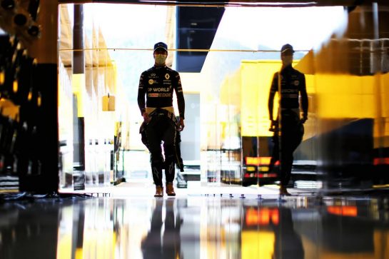 Daniel Ricciardo (AUS) Renault F1 Team.
10.07.2020. Formula 1 World Championship, Rd 2, Steiermark Grand Prix, Spielberg, Austria, Practice Day.
- www.xpbimages.com, EMail: requests@xpbimages.com © Copyright: Moy / XPB Images