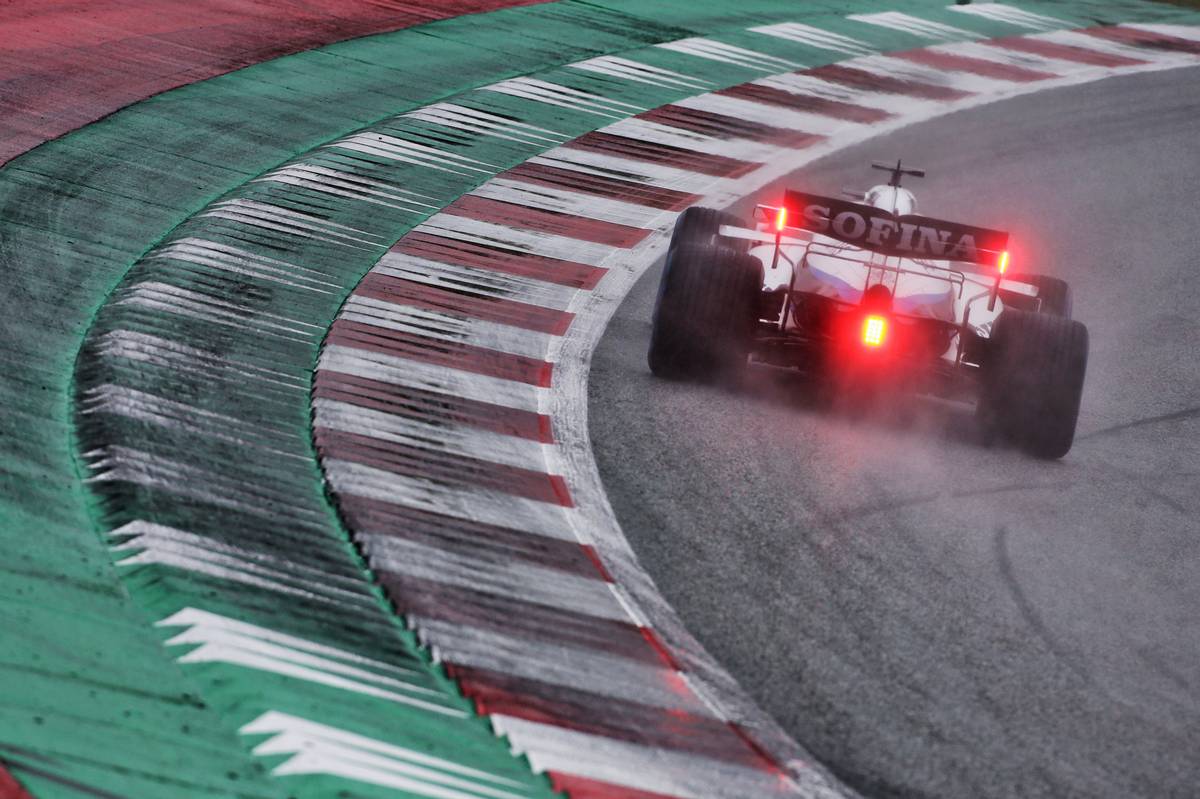 George Russell (GBR) Williams Racing FW43.