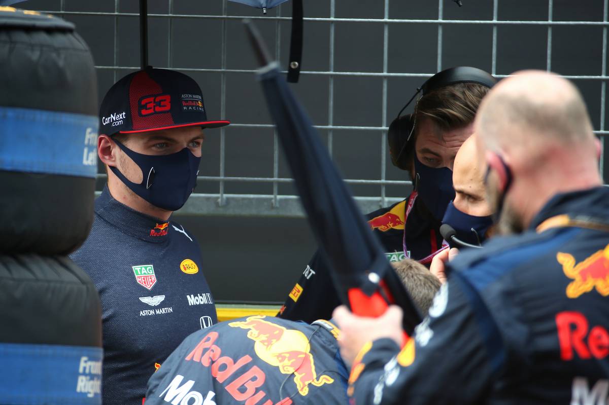 Max Verstappen (NLD) Red Bull Racing RB16.