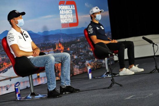 (L to R): Daniil Kvyat (RUS) AlphaTauri and team mate Pierre Gasly (FRA) AlphaTauri in the FIA Press Conference.
16.07.2020. Formula 1 World Championship, Rd 3, Hungarian Grand Prix, Budapest, Hungary, Preparation Day.
- www.xpbimages.com, EMail: requests@xpbimages.com © Copyright: Charniaux / XPB Images