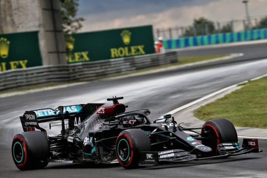 Lewis Hamilton (GBR) Mercedes AMG F1 W11.
18.07.2020. Formula 1 World Championship, Rd 3, Hungarian Grand Prix, Budapest, Hungary, Qualifying Day.
- www.xpbimages.com, EMail: requests@xpbimages.com © Copyright: Batchelor / XPB Images