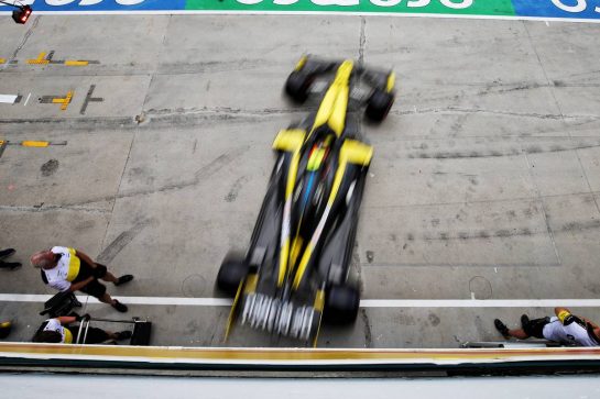 Esteban Ocon (FRA) Renault F1 Team RS20 leaves the pits.
18.07.2020. Formula 1 World Championship, Rd 3, Hungarian Grand Prix, Budapest, Hungary, Qualifying Day.
- www.xpbimages.com, EMail: requests@xpbimages.com © Copyright: Moy / XPB Images