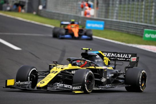 Esteban Ocon (FRA) Renault F1 Team RS20.
19.07.2020. Formula 1 World Championship, Rd 3, Hungarian Grand Prix, Budapest, Hungary, Race Day.
- www.xpbimages.com, EMail: requests@xpbimages.com © Copyright: Batchelor / XPB Images