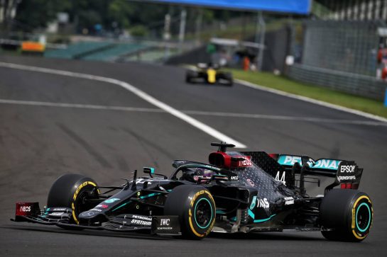 Lewis Hamilton (GBR) Mercedes AMG F1 W11.
19.07.2020. Formula 1 World Championship, Rd 3, Hungarian Grand Prix, Budapest, Hungary, Race Day.
- www.xpbimages.com, EMail: requests@xpbimages.com © Copyright: Batchelor / XPB Images
