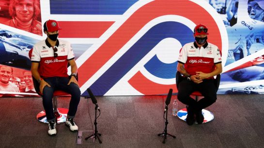 (L to R): Antonio Giovinazzi (ITA) Alfa Romeo Racing and team mate Kimi Raikkonen (FIN) Alfa Romeo Racing in the FIA Press Conference.
30.07.2020. Formula 1 World Championship, Rd 4, British Grand Prix, Silverstone, England, Preparation Day.
- www.xpbimages.com, EMail: requests@xpbimages.com - copy of publication required for printed pictures. Every used picture is fee-liable. © Copyright: FIA Pool Image for Editorial Use Only
